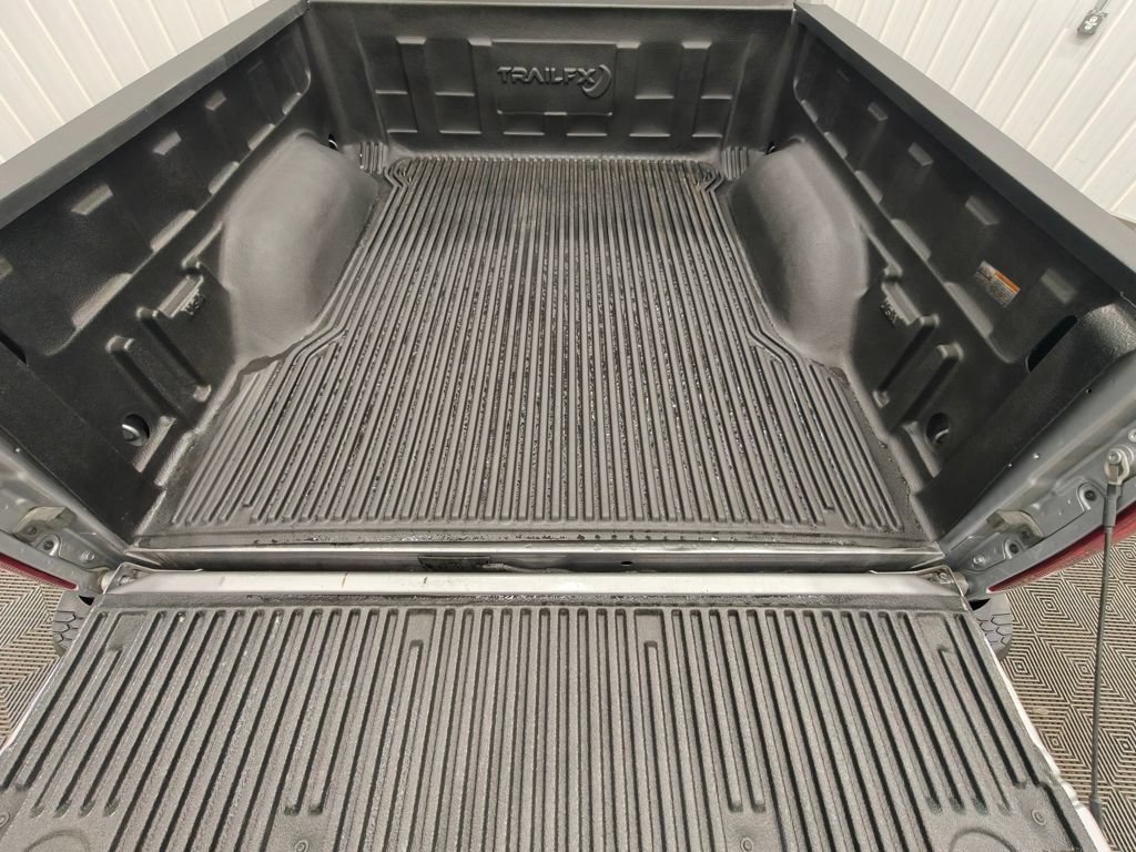 Used 2024 RAM 1500 Classic Warlock AWD/4WD image 19