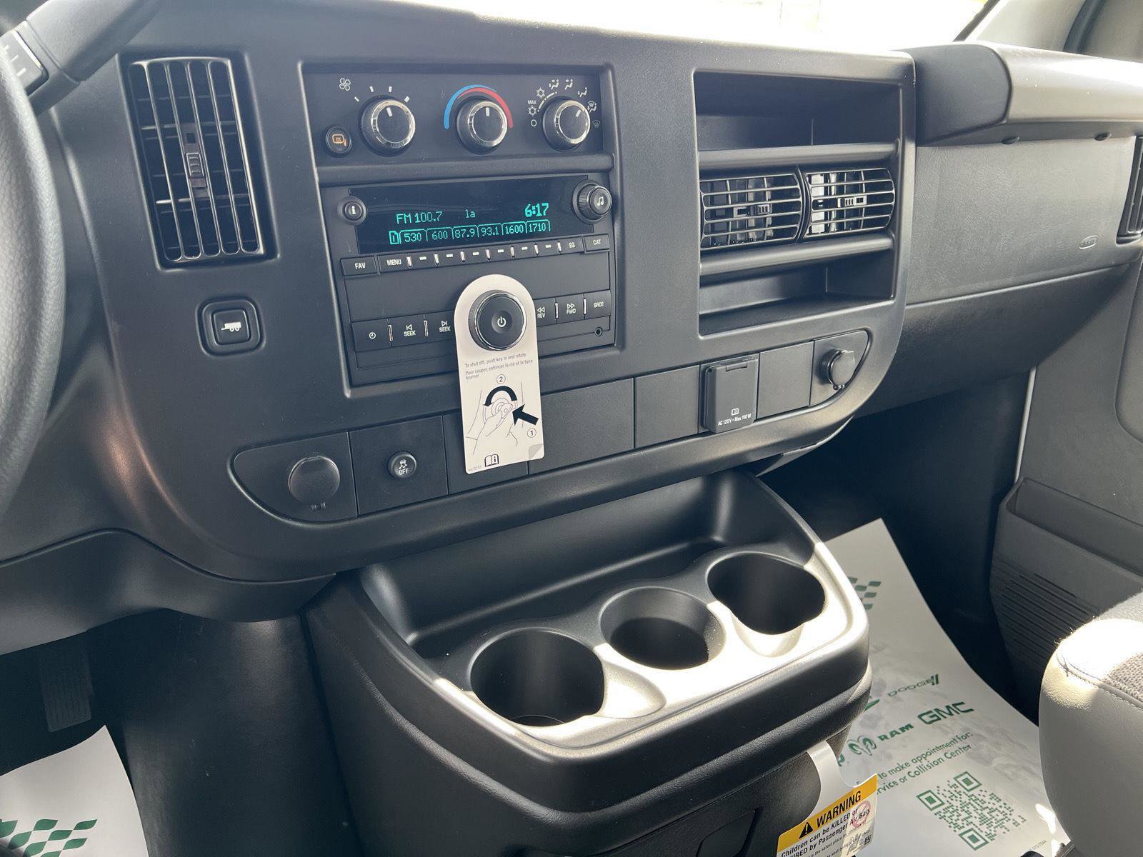 New 2026 GMC Savana 2500 Extended RWD image 23