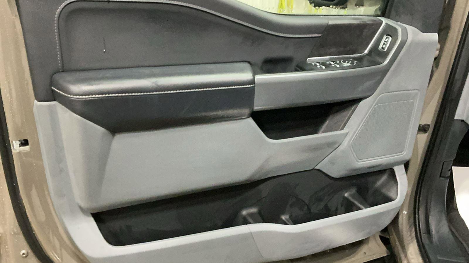 New 2025 Ford F150 XLT w/ Equipment Group 302A MID image 13