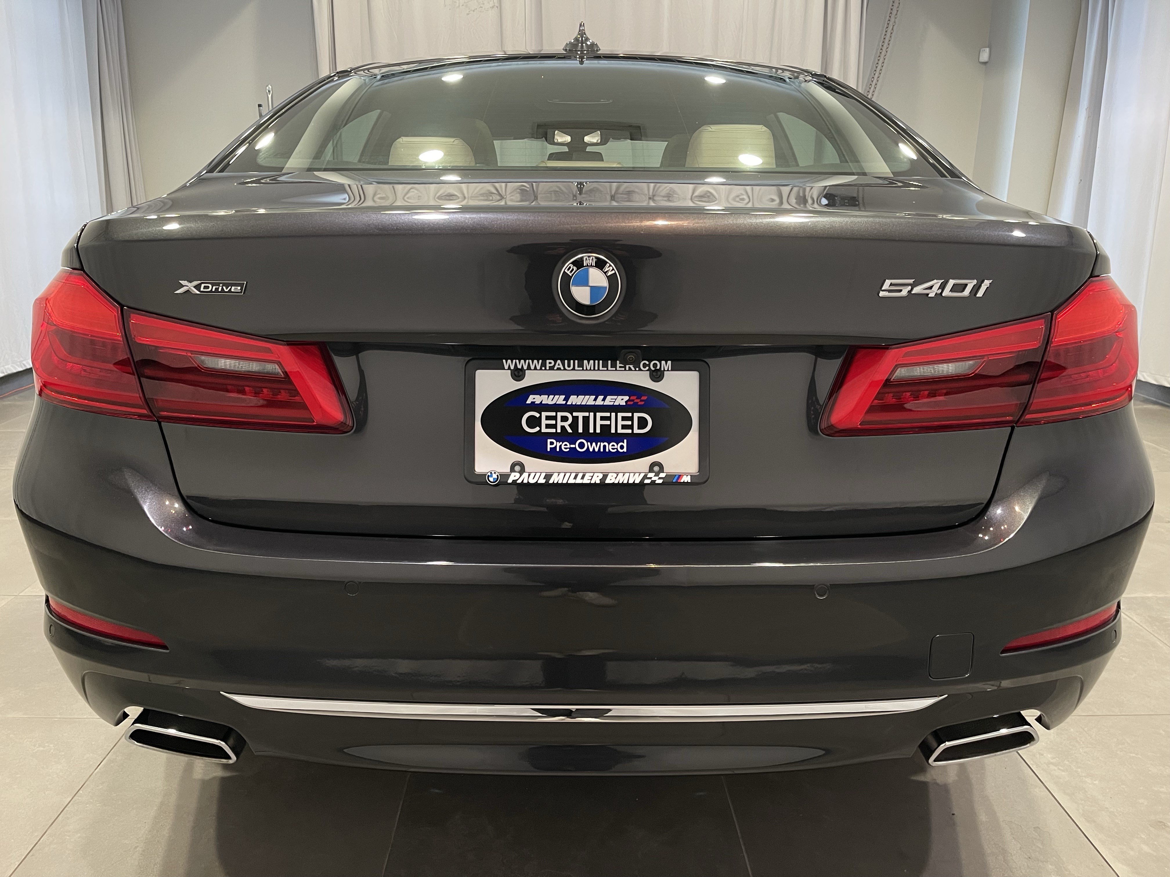 Used 2019 BMW 540i xDrive w/ Convenience Package AWD/4WD image 5