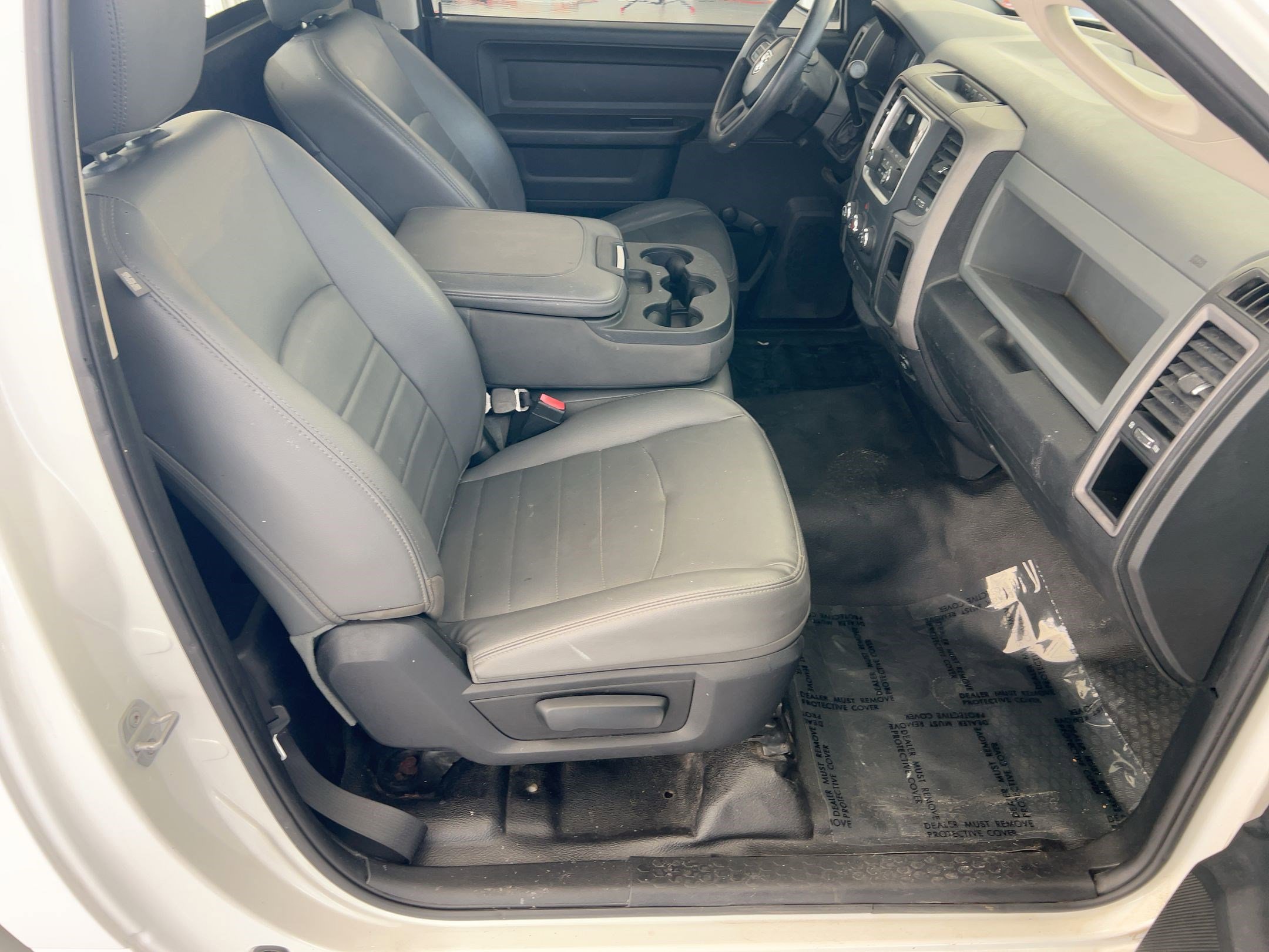 Used 2014 RAM 1500 Tradesman w/ Exterior Appearance Group image 24