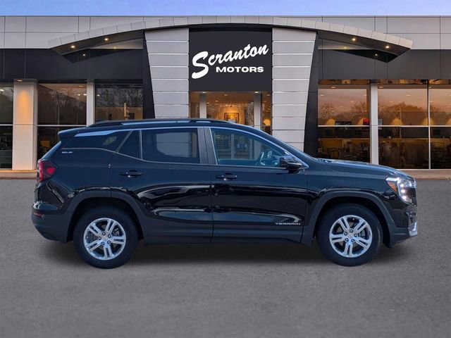 Certified 2022 GMC Terrain SLE w/ Driver Convenience Package AWD/4WD image 6
