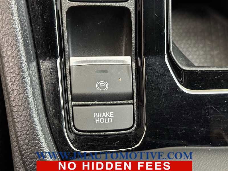 Used 2023 Honda Accord Sport image 32