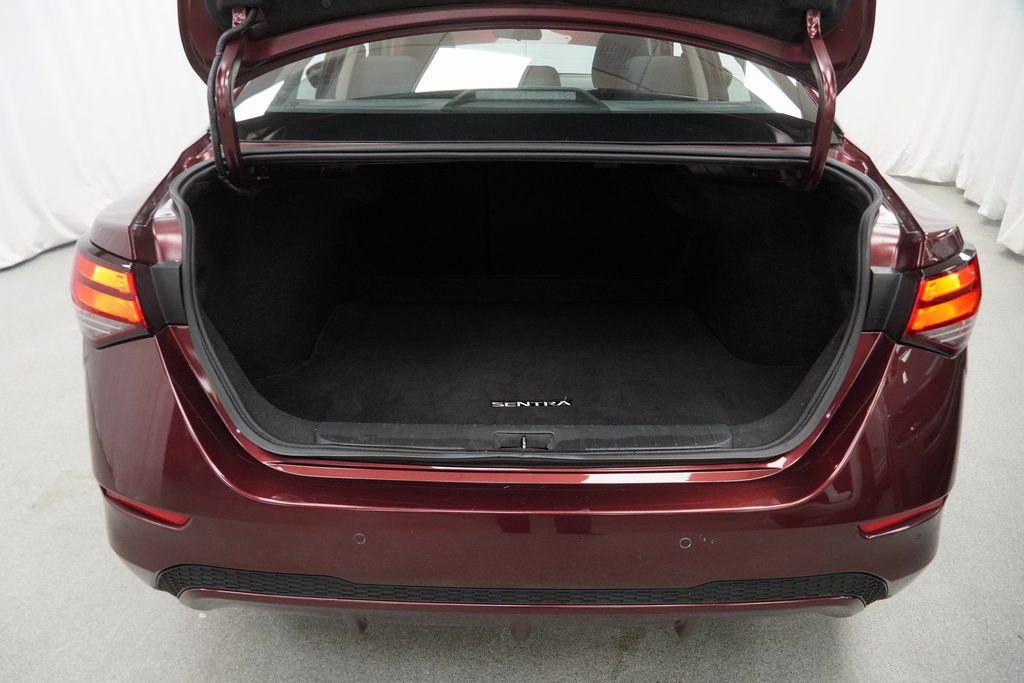 Used 2023 Nissan Sentra SV image 45