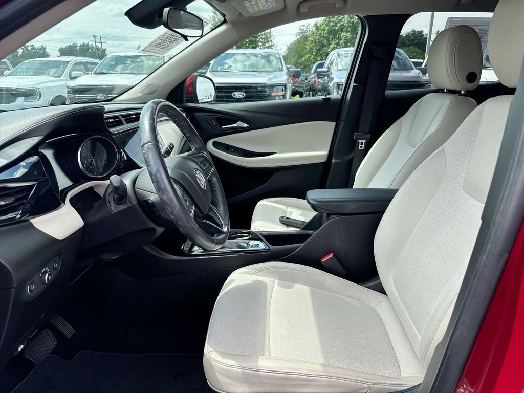 Used 2020 Buick Encore GX Preferred w/ Cold Weather Comfort Package FWD image 19