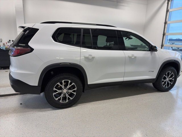 Used 2025 GMC Acadia AT4 image 10