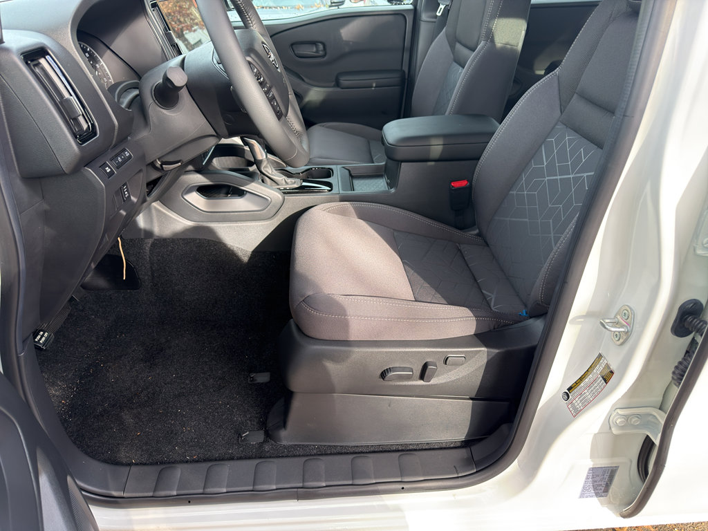 New 2026 Nissan Frontier SV w/ SV Convenience Package image 16