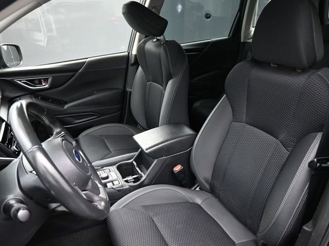 Used 2023 Subaru Forester Premium image 12