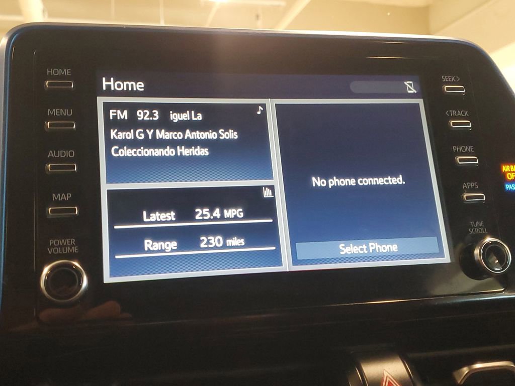 Used 2019 Toyota C-HR XLE image 25