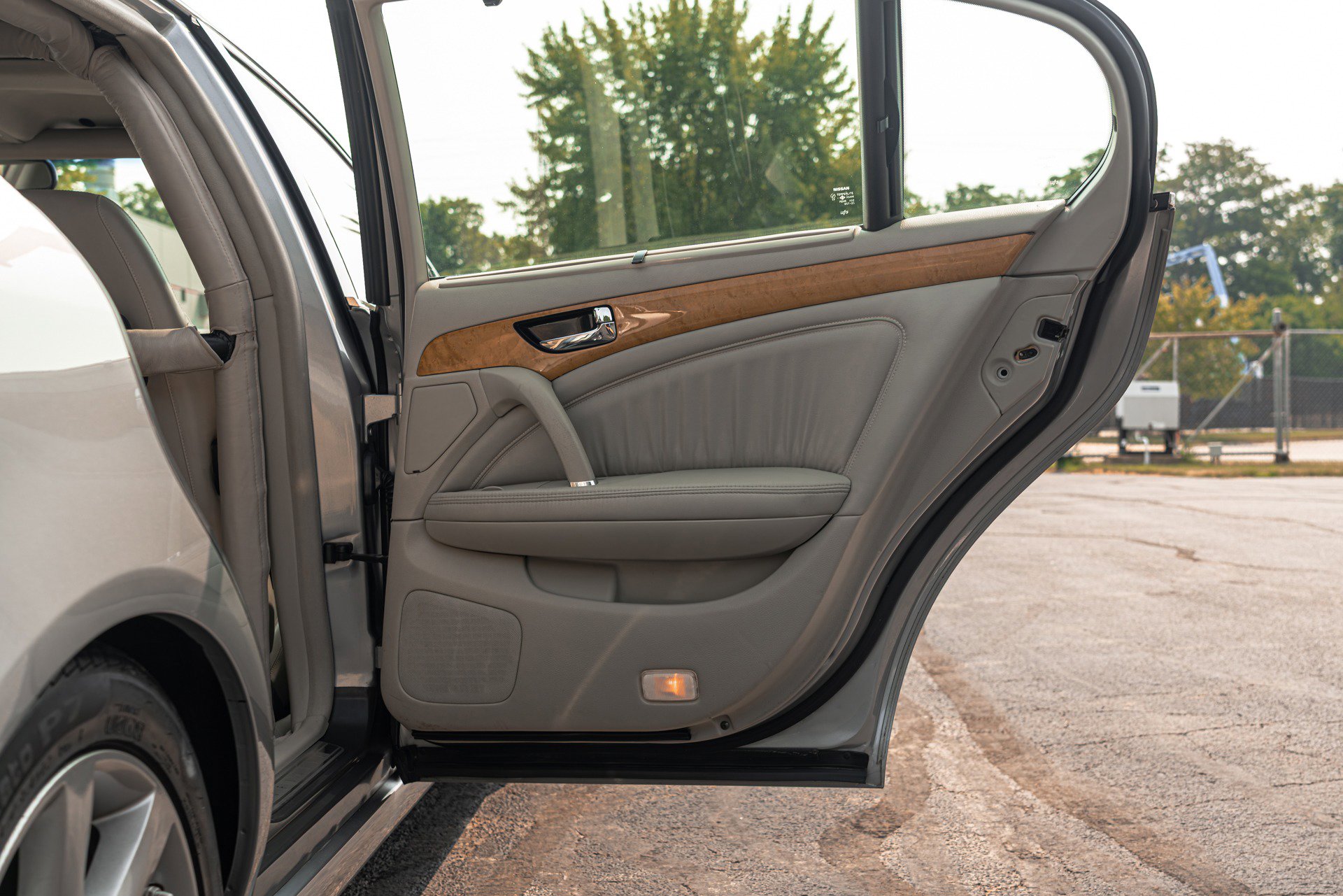 Used 2002 INFINITI Q45 image 50