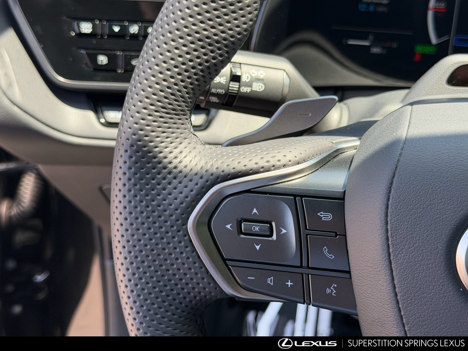 Certified 2026 Lexus TX 500h AWD w/ Technology Package image 17