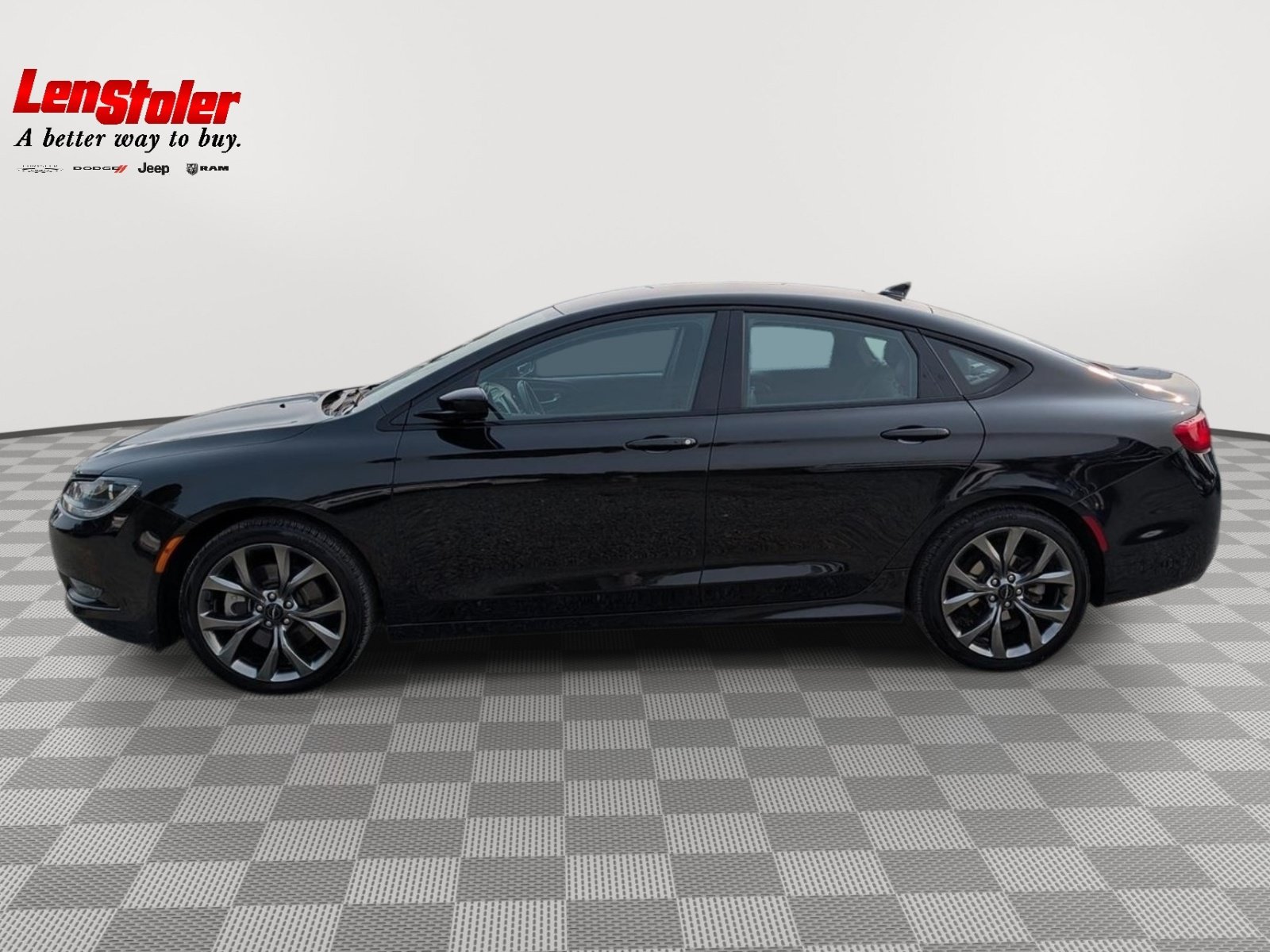 Used 2015 Chrysler 200 S w/ Navigation & Sound Group I FWD image 2