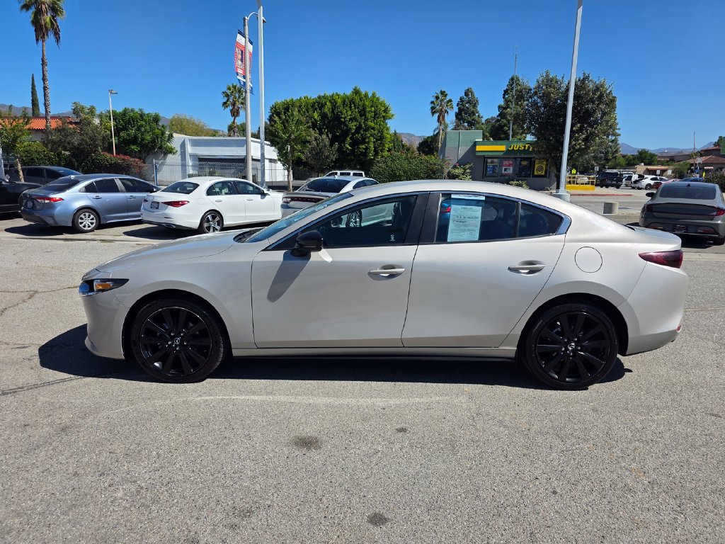 Used 2024 MAZDA MAZDA3 s FWD image 9
