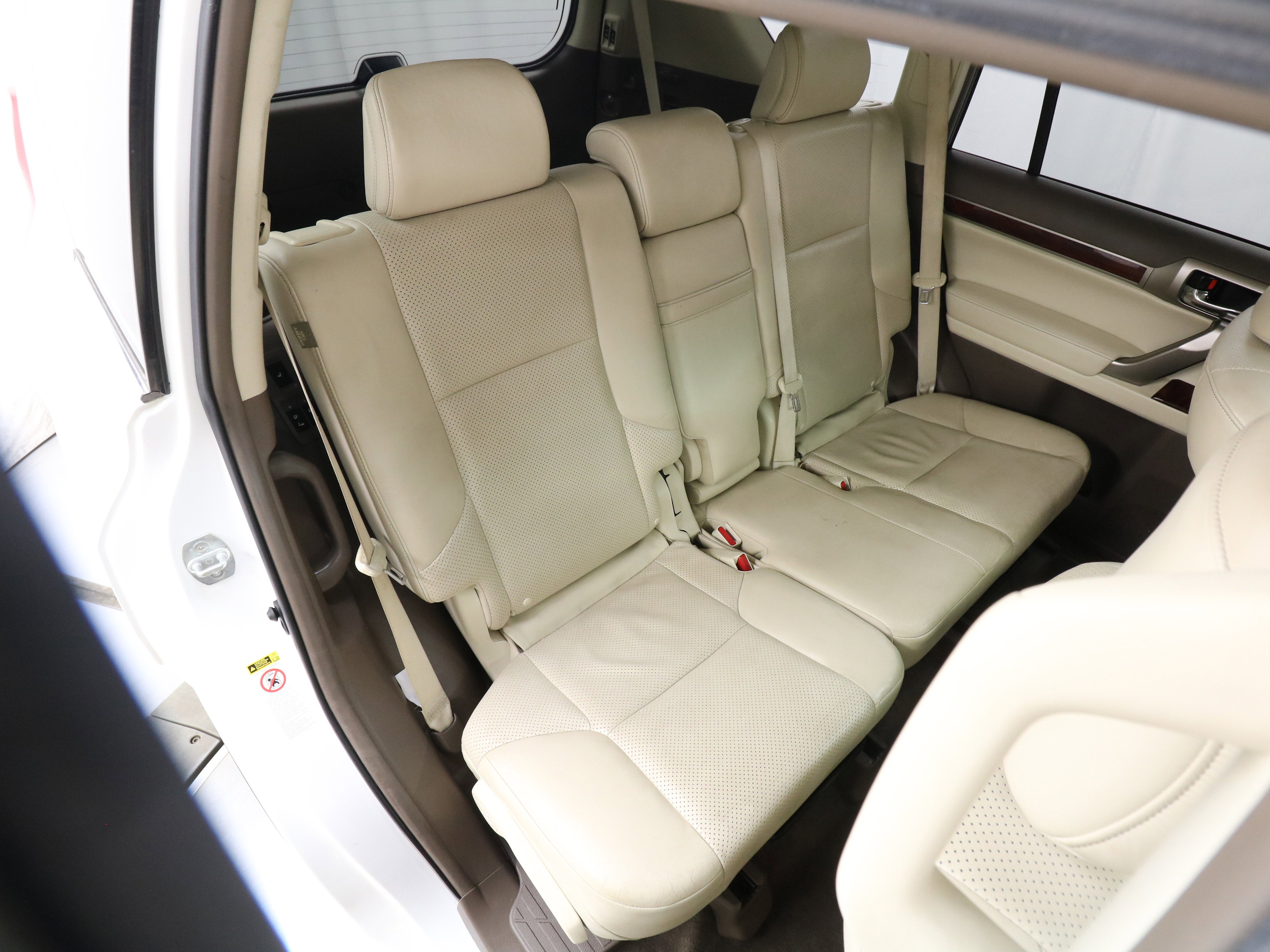 Used 2013 Lexus GX 460 image 18