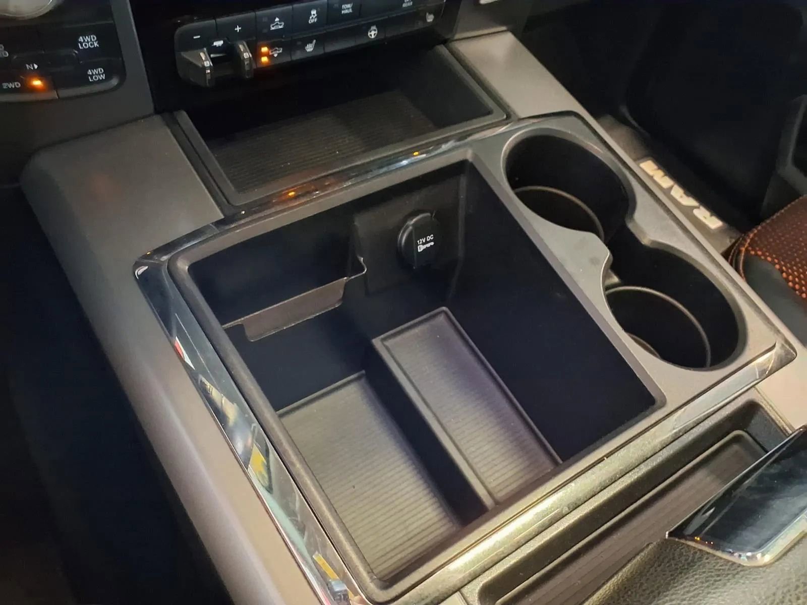 Used 2015 RAM 1500 Sport w/ Ignition Orange Sport Package image 24