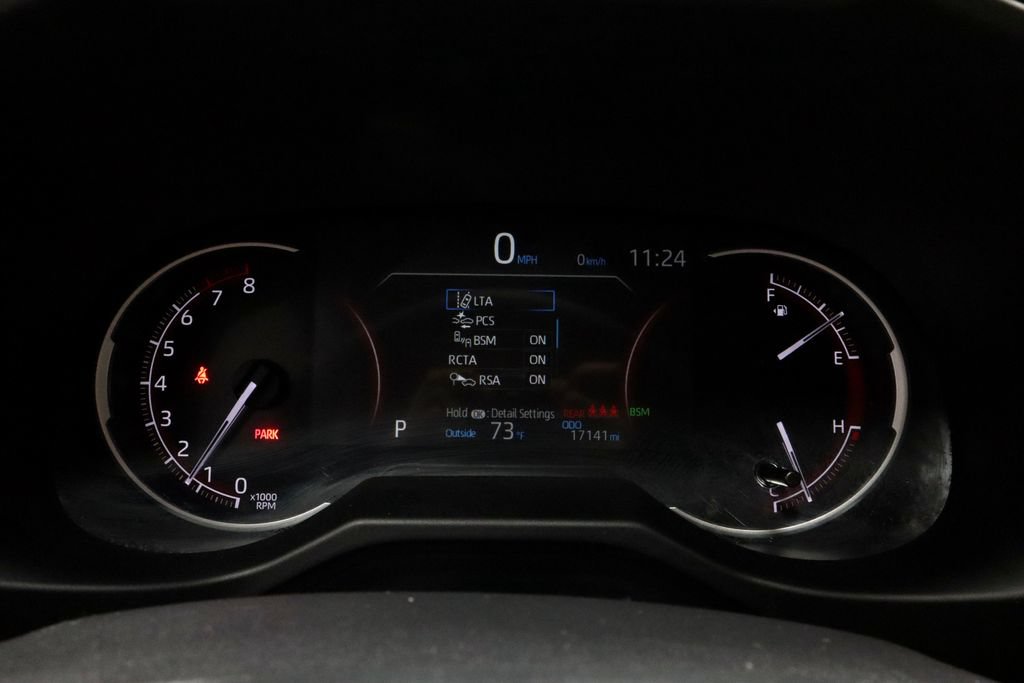 Used 2025 Toyota RAV4 XLE w/ Convenience Package AWD/4WD image 28