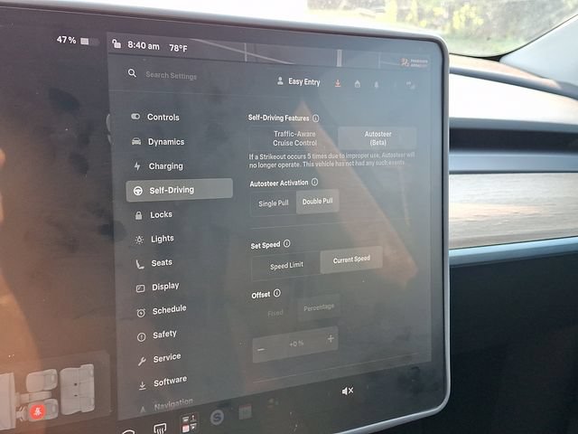 Used 2021 Tesla Model Y Long Range AWD/4WD image 23