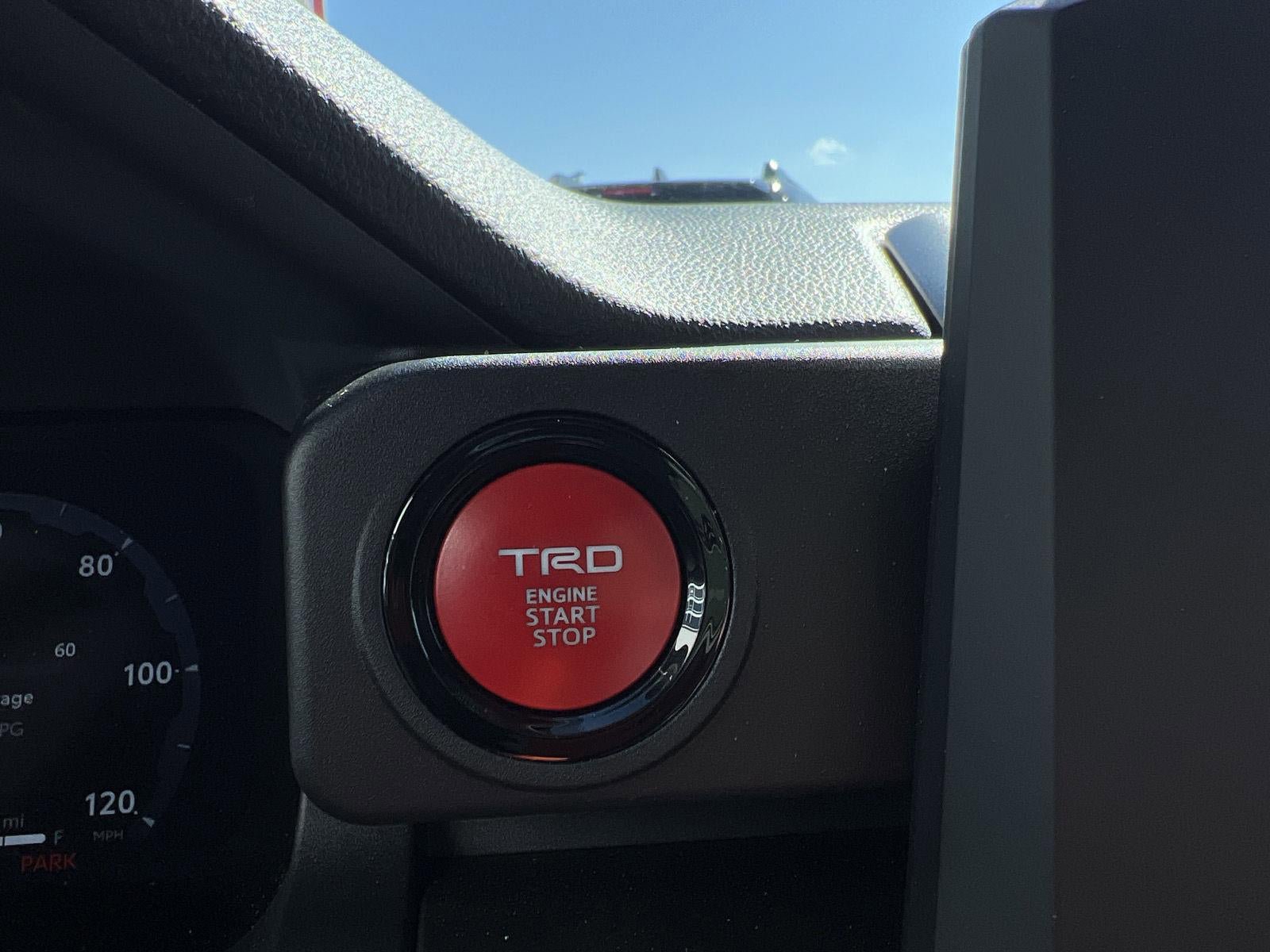 Used 2025 Toyota 4Runner TRD Sport AWD/4WD image 19
