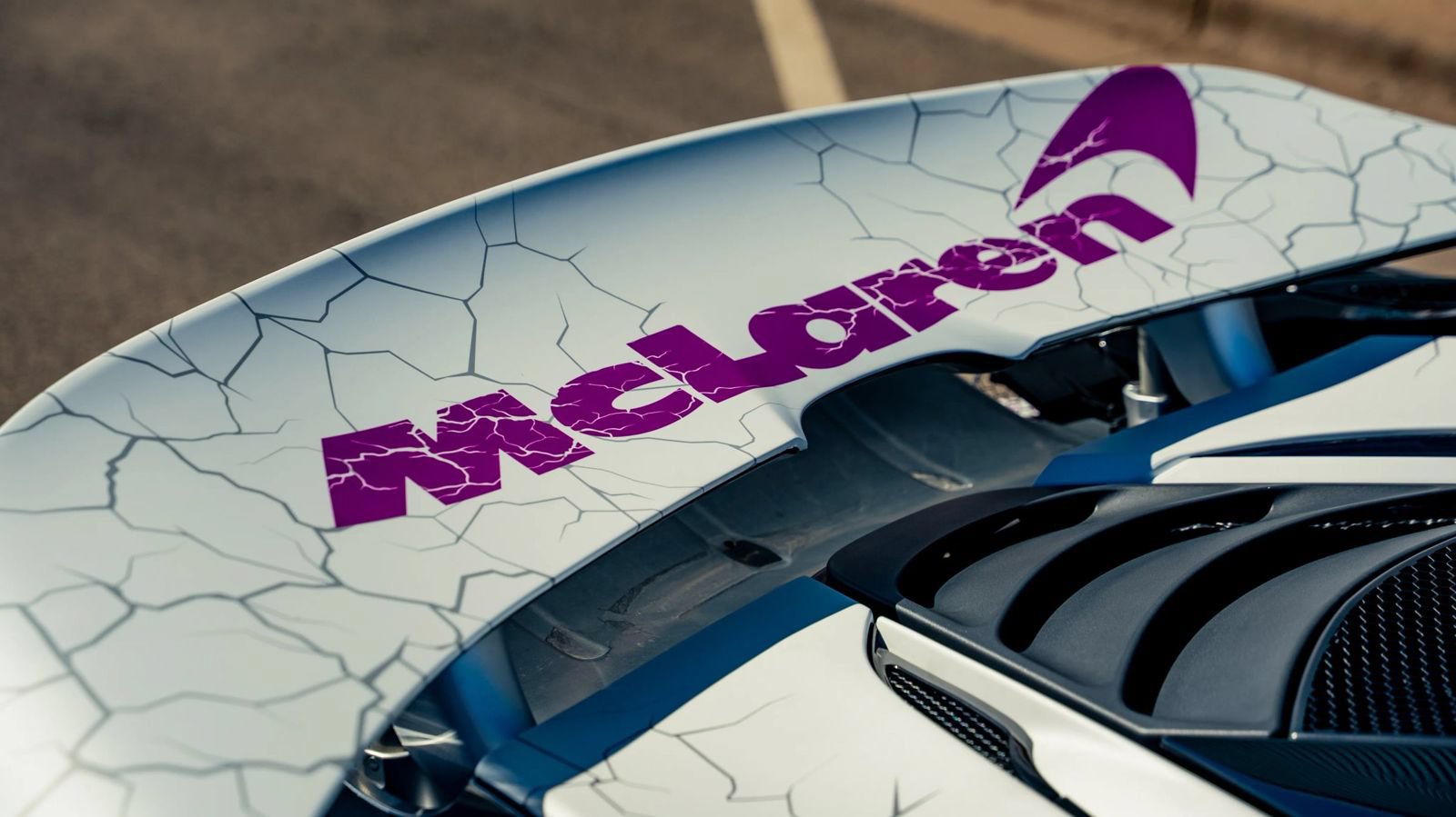 Used 2018 McLaren 720S RWD image 20