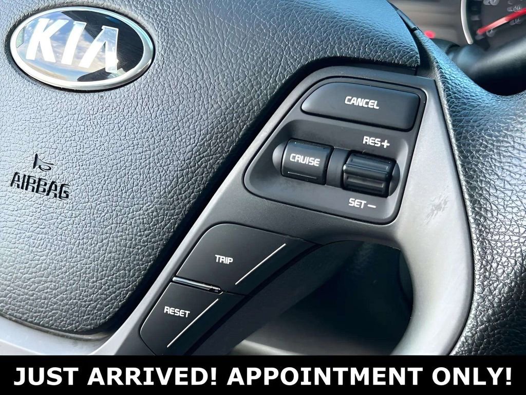 Used 2014 Kia Forte LX w/ Popular Package image 16