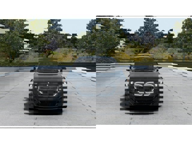 New 2027 BMW 550e xDrive image 3