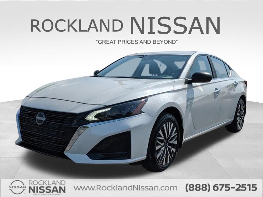 New 2026 Nissan Altima 2.5 SV AWD/4WD image 1