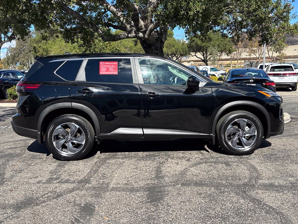 Certified 2026 Nissan Rogue SV FWD image 2
