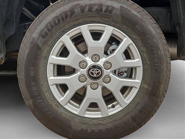 Used 2026 Toyota Tacoma SR5 AWD/4WD image 16