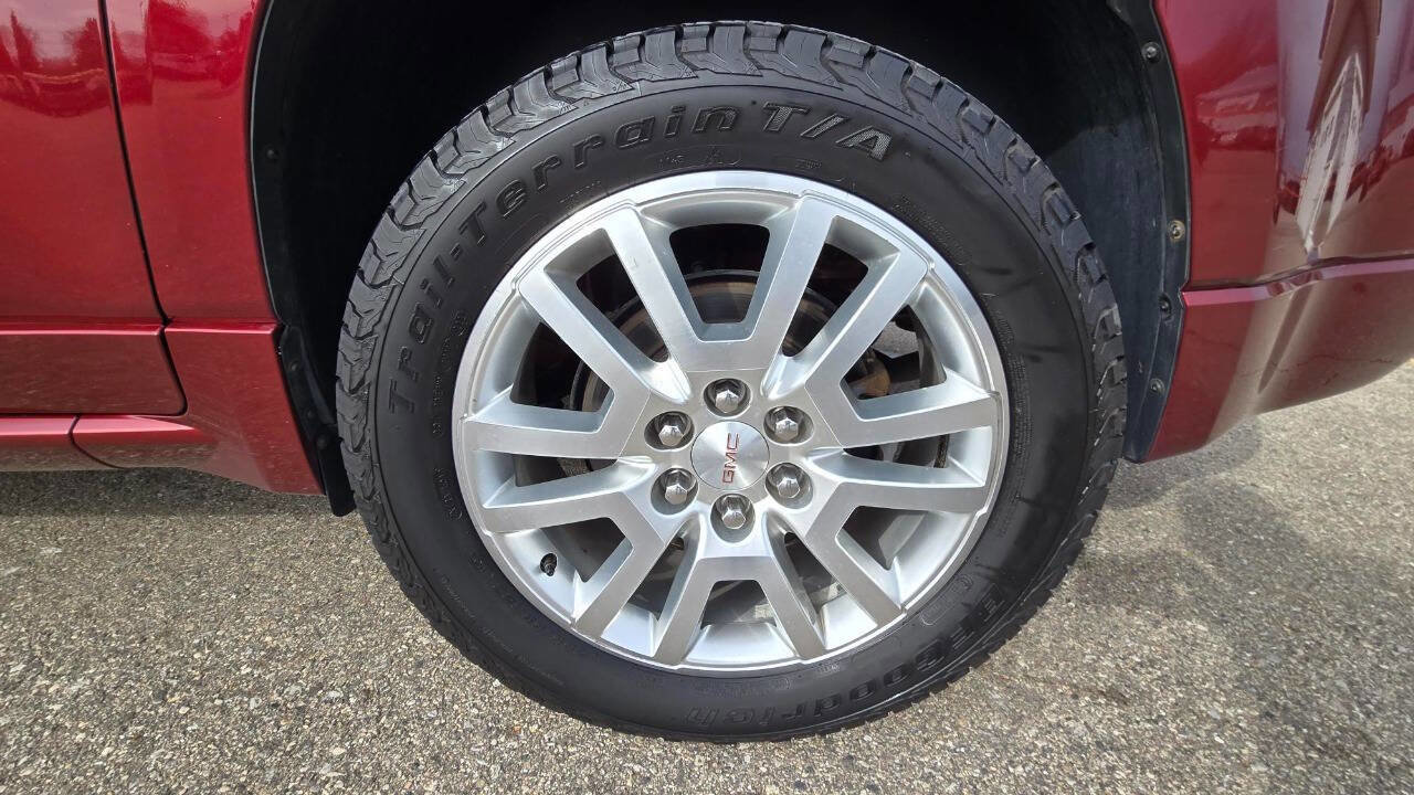 Used 2015 GMC Acadia Denali image 11