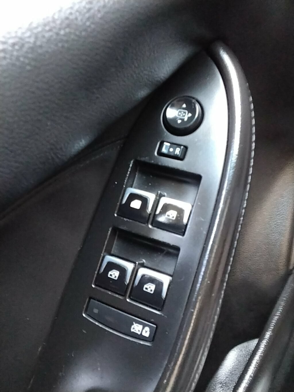 Used 2014 Cadillac CTS Luxury RWD image 23