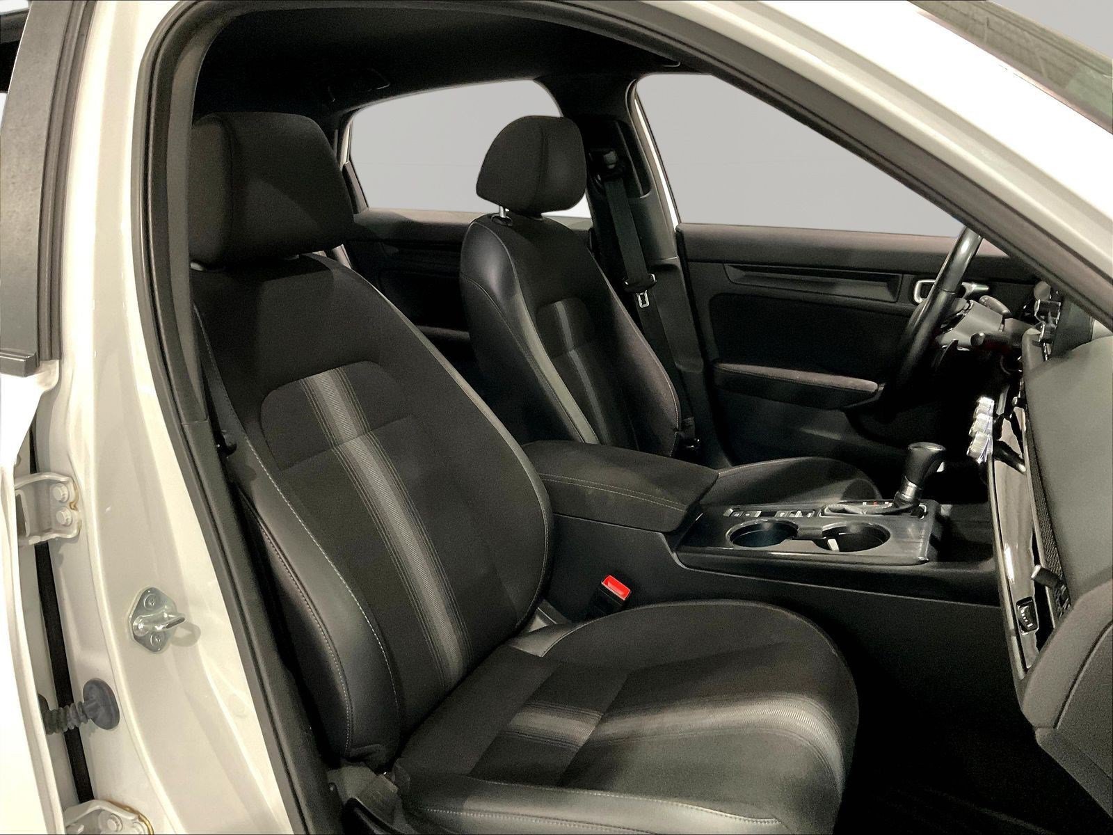Certified 2024 Honda Civic Sport image 27