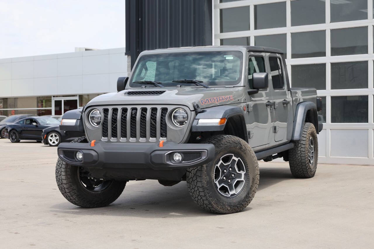 Used 2021 Jeep Gladiator Mojave AWD/4WD image 3