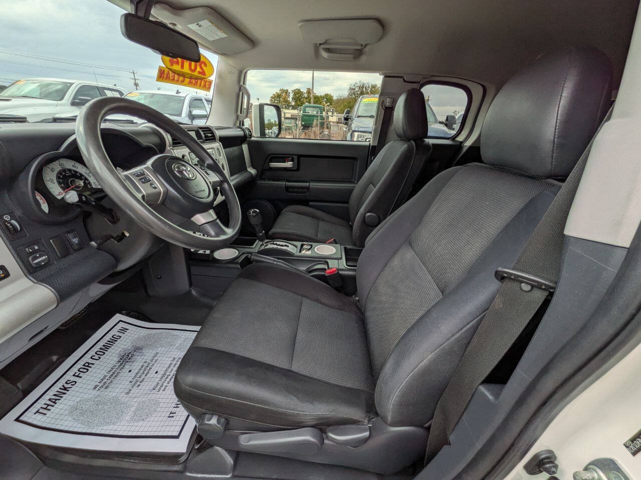 Used 2014 Toyota FJ Cruiser 2WD w/ Convenience Package image 12