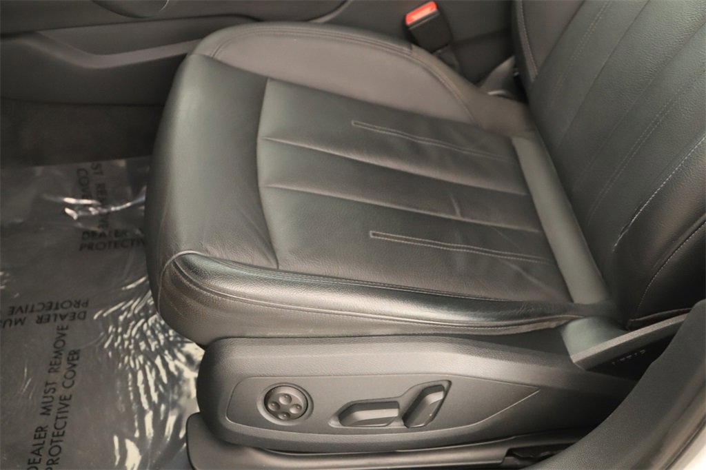 Used 2019 Audi A4 2.0T Premium Plus w/ Premium Plus Package image 25