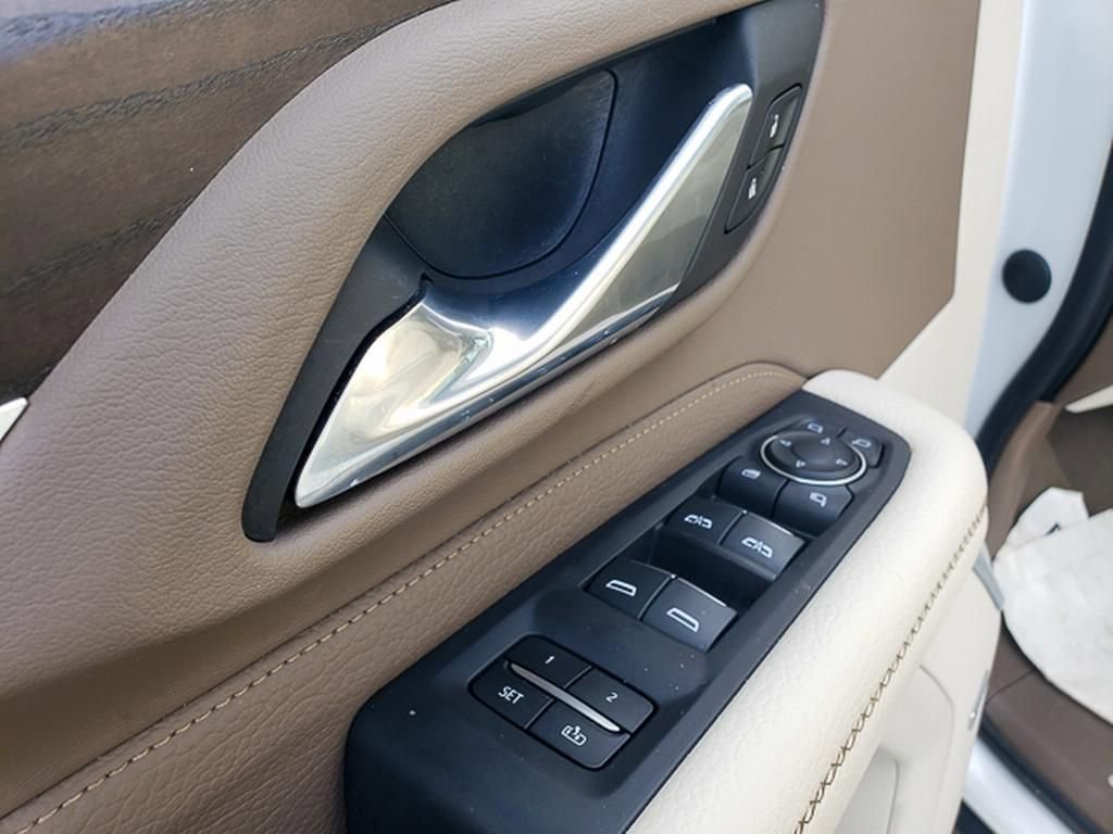 Used 2023 GMC Yukon Denali image 10