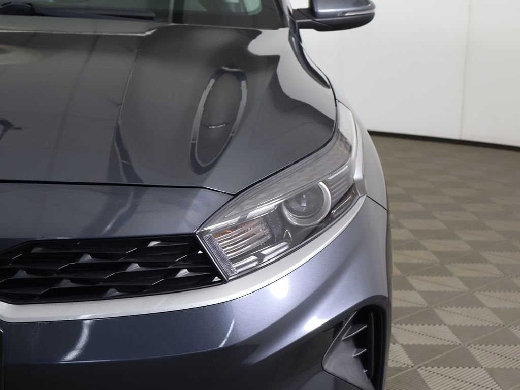 Used 2023 Kia Forte LXS w/ LXS Technology Package image 13