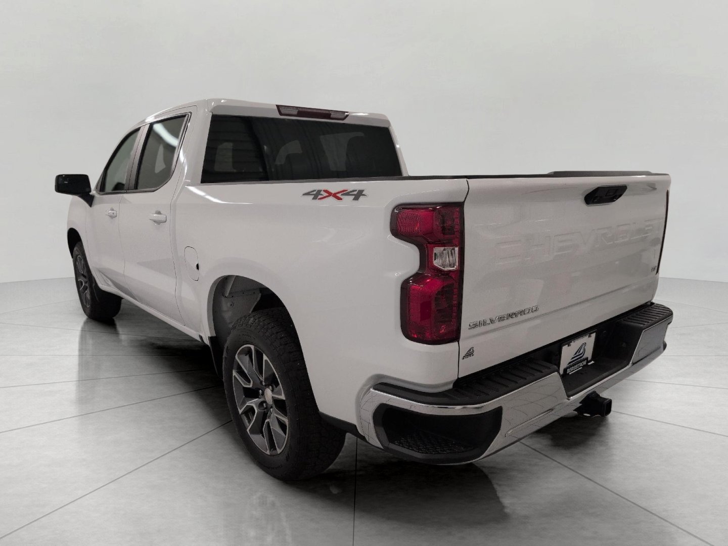 Used 2024 Chevrolet Silverado 1500 LT AWD/4WD image 21