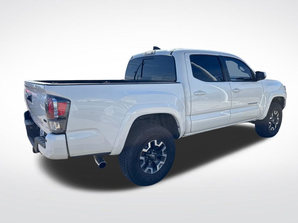 Used 2020 Toyota Tacoma TRD Sport w/ Technology Package AWD/4WD image 5