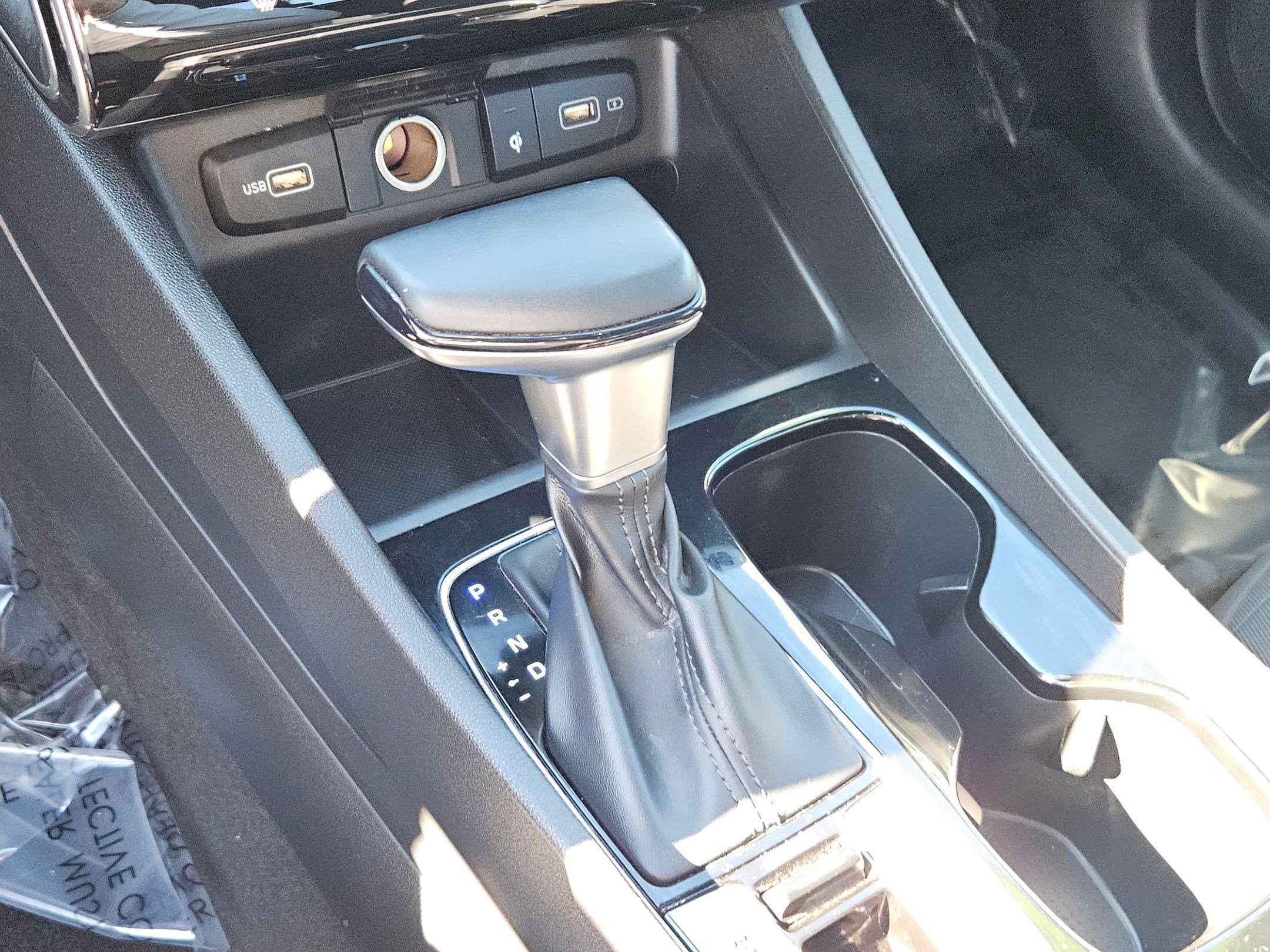 Used 2022 Hyundai Santa Cruz SEL Premium image 17