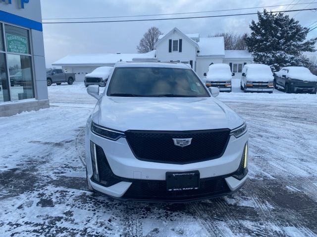 Used 2023 Cadillac XT6 Sport w/ LPO, ONYX Package image 7
