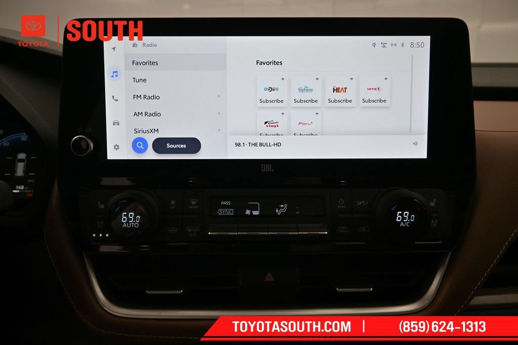 Certified 2025 Toyota Grand Highlander AWD image 14