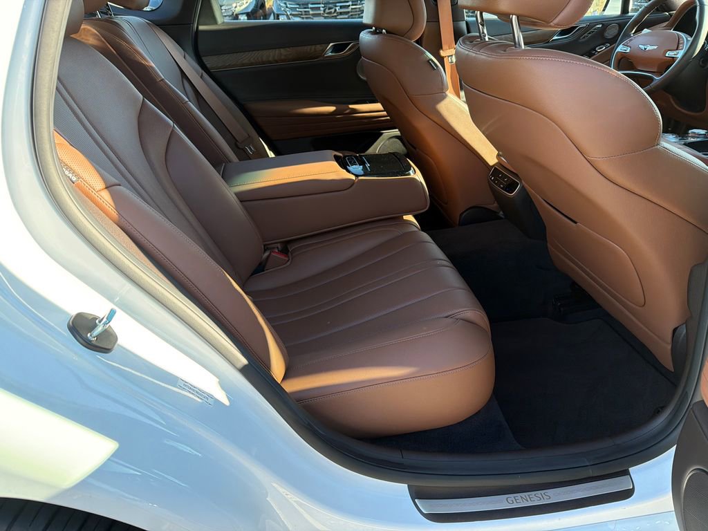 Used 2024 Genesis G80 2.5T w/ Advanced Package image 15