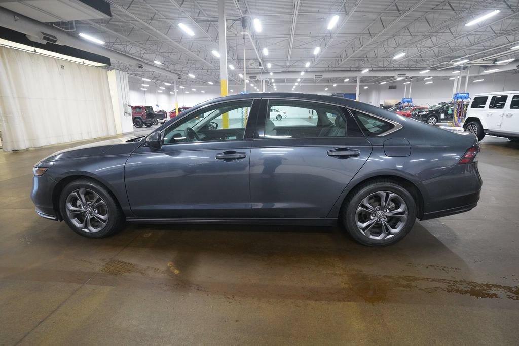 Certified 2023 Honda Accord EX image 23