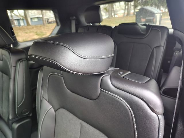 New 2025 Jeep Grand Cherokee L Laredo AWD/4WD image 30