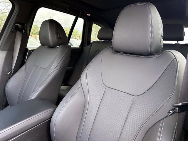 Certified 2024 BMW X3 sDrive30i w/ Convenience Package w/ZPA image 21
