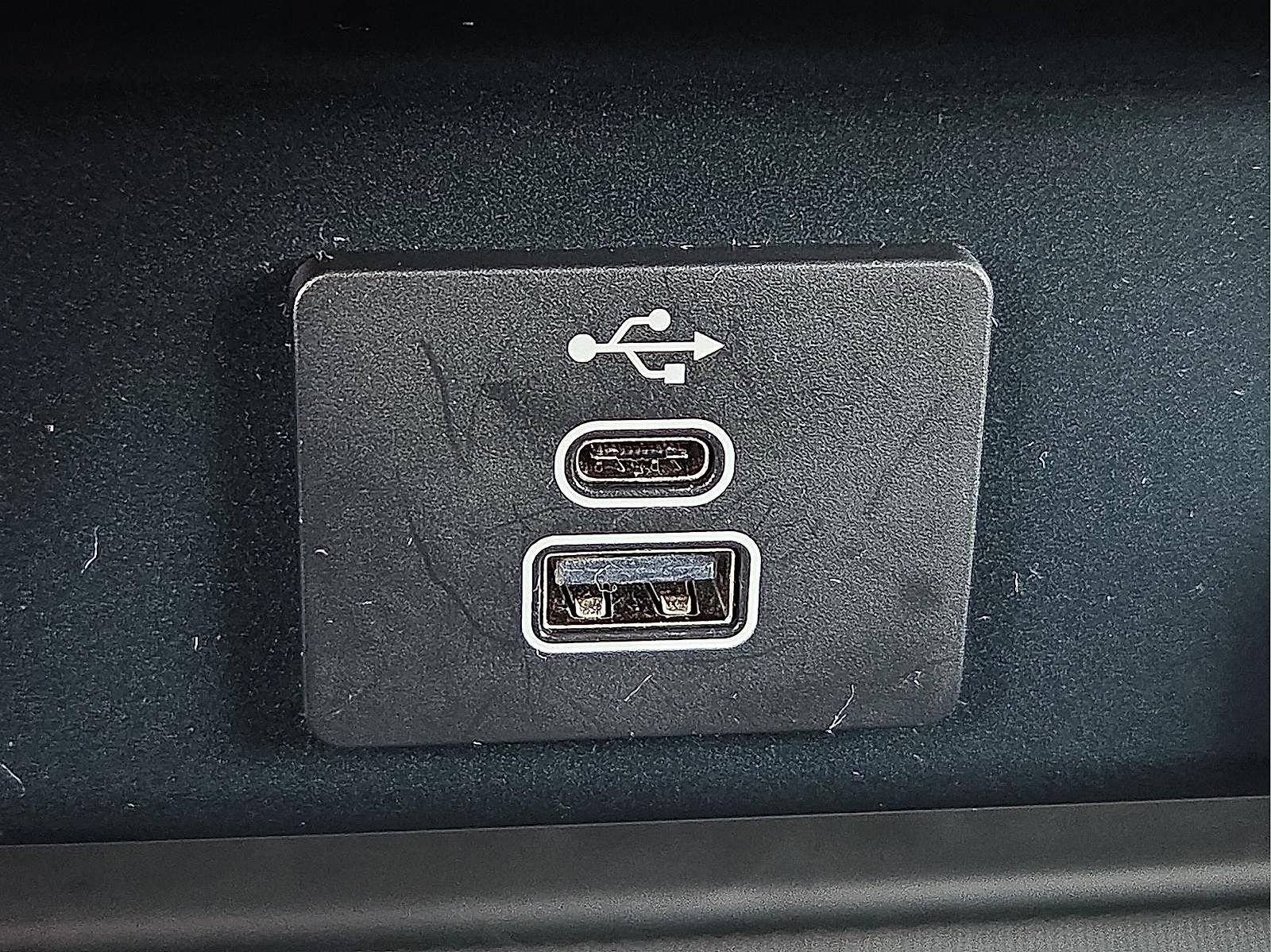 Certified 2025 Ford F150 XLT w/ Equipment Group 301A Standard image 18