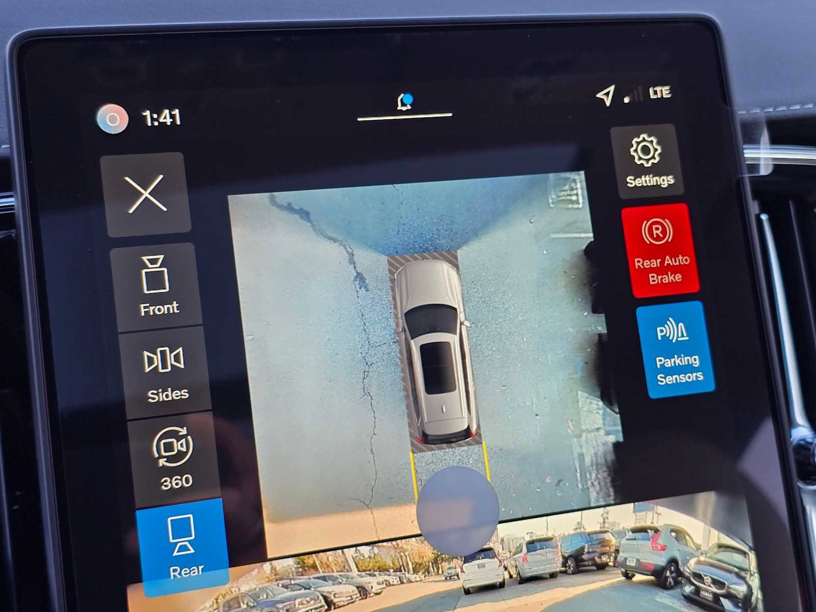 New 2026 Volvo XC90 B6 Ultra w/ Protection Package image 29