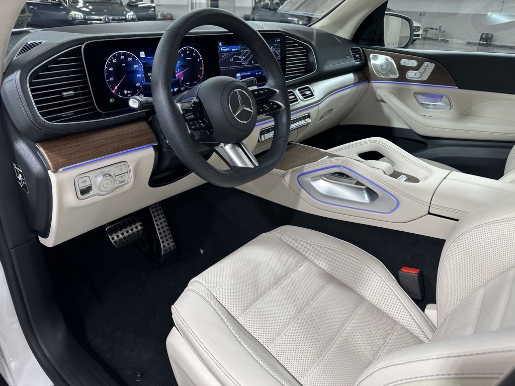 New 2026 Mercedes-Benz GLS 450 4MATIC image 5