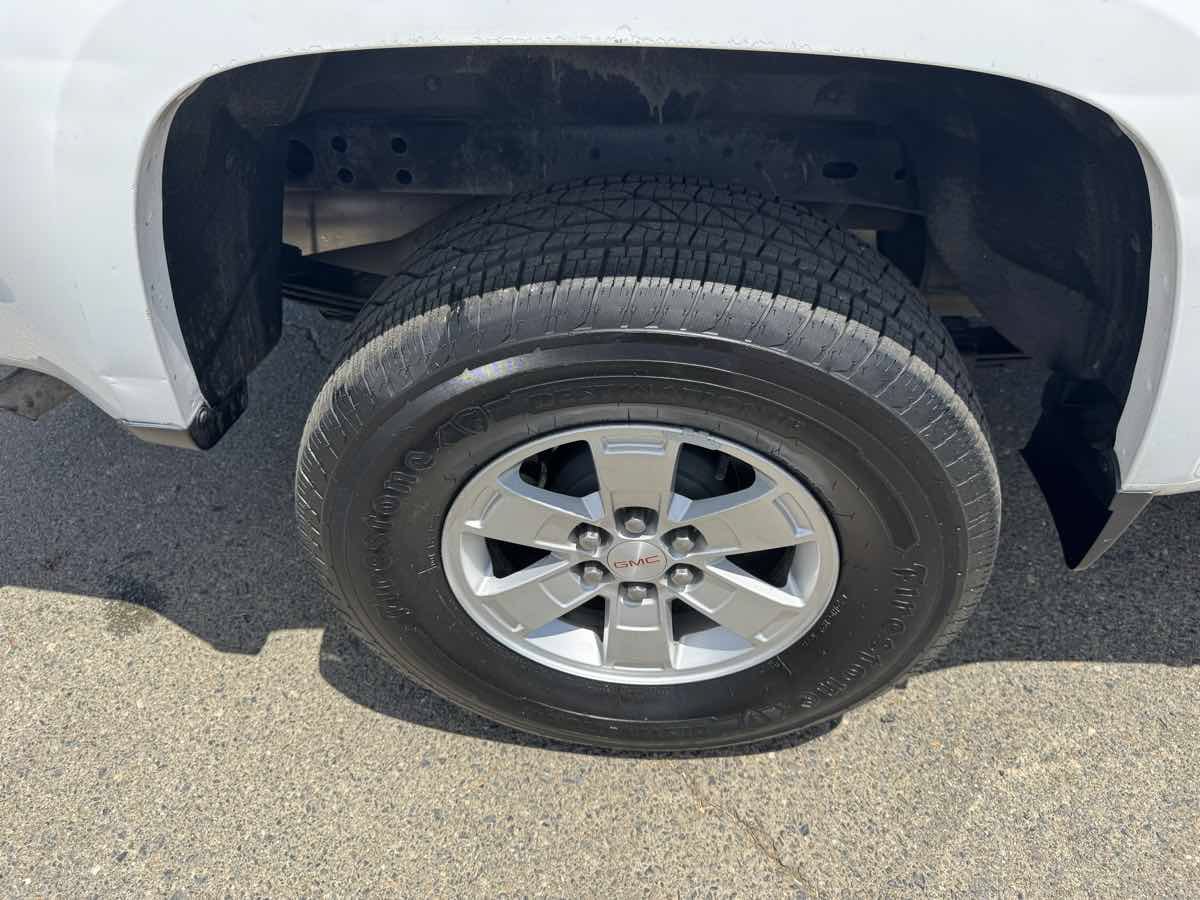 Used 2018 GMC Canyon W/T w/ Convenience Package RWD image 36