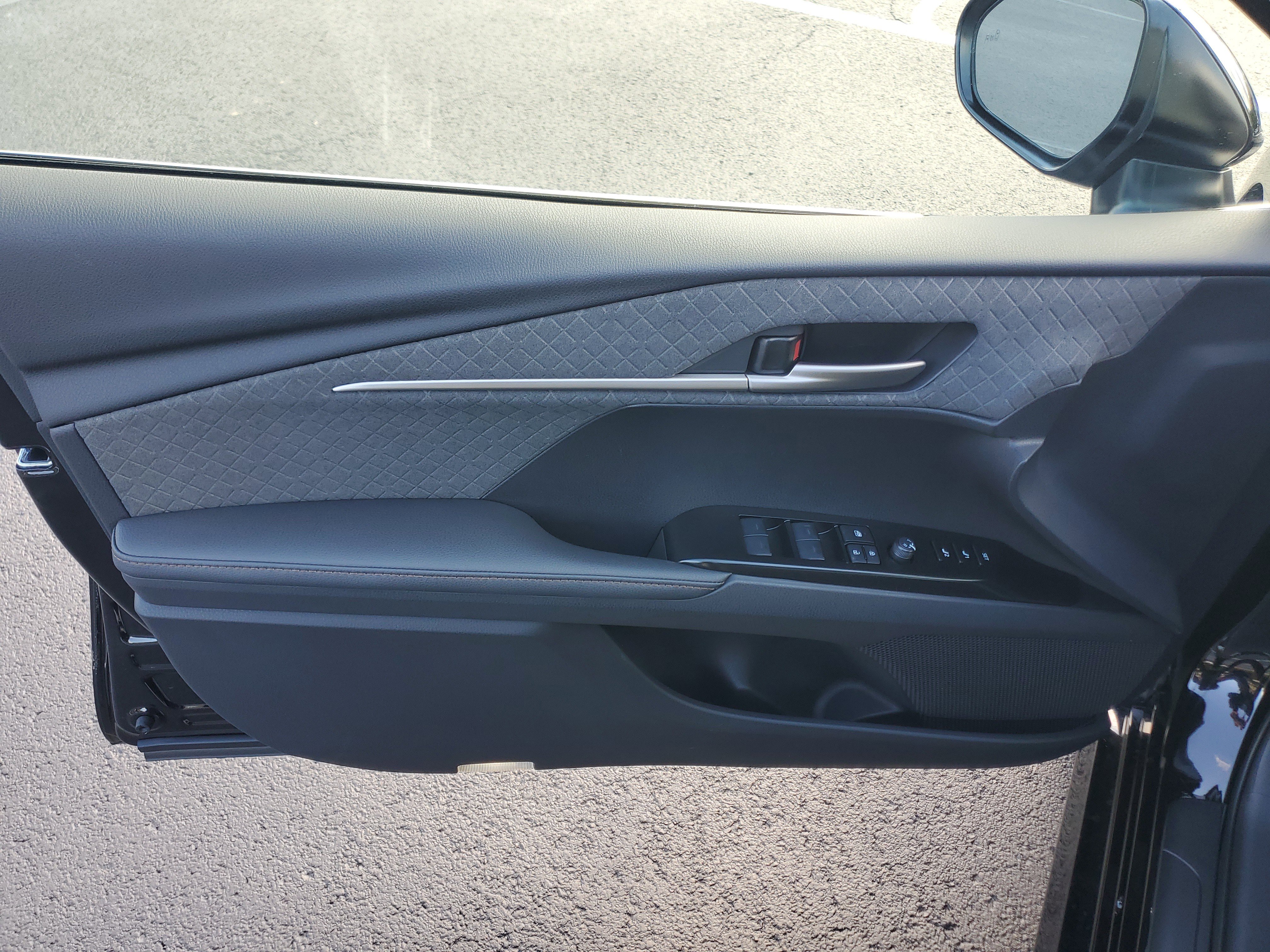 Used 2026 Toyota Camry XLE image 20